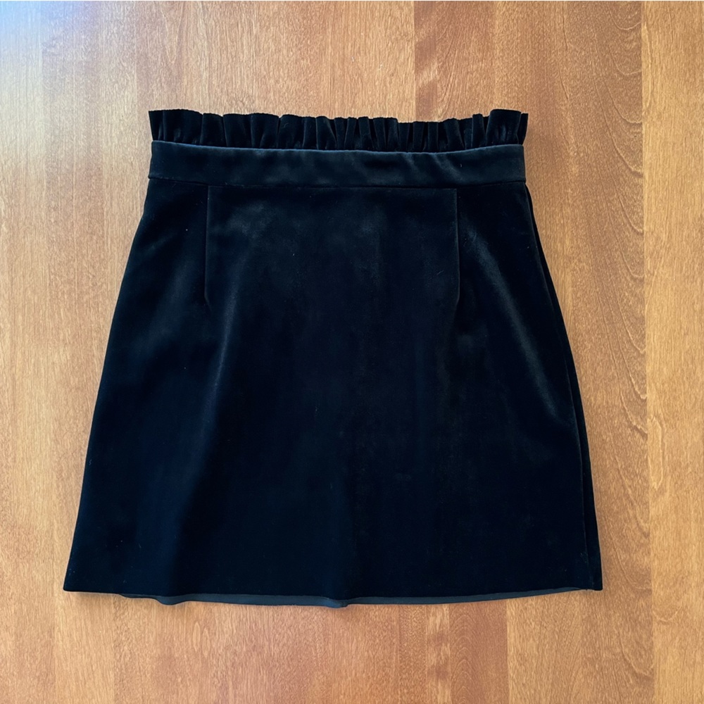Black Velvet Mini Skirt, Size 2